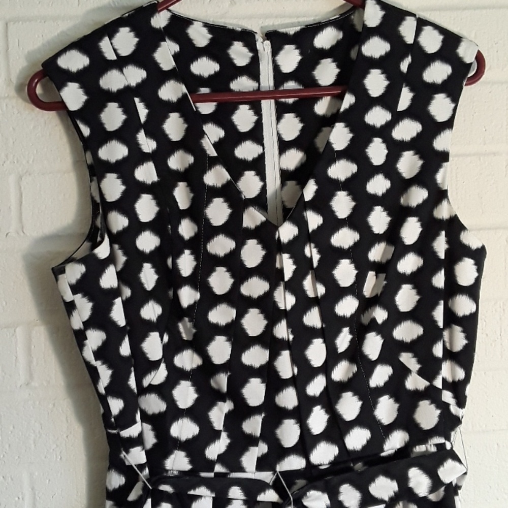 Calvin Klein dress size 10 - Picture 2 of 6